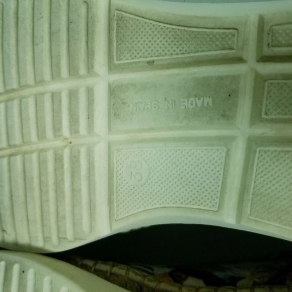 Free People | Floral Low‎ Top Sneakers 38 - Picture 10 of 10